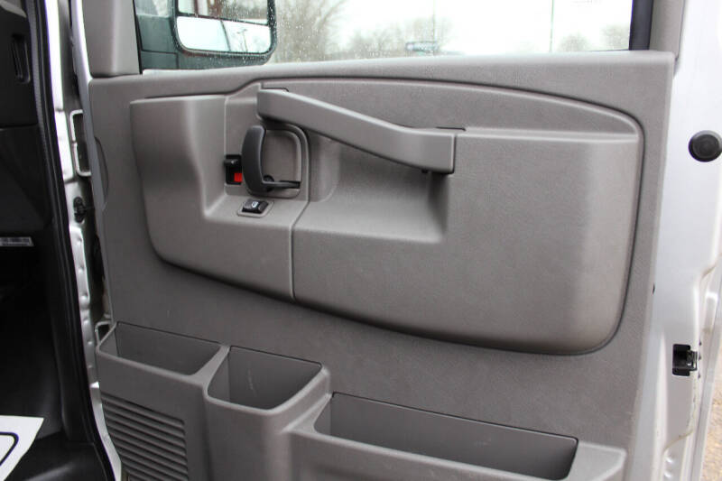 2018 Chevrolet Express 2500