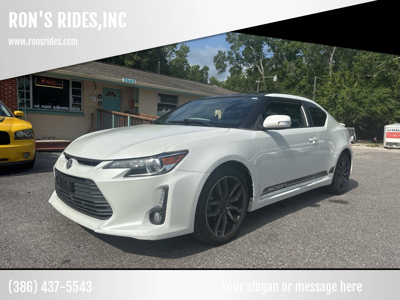 White 2015 Scion tC Base 2dr Coupe 6A 1