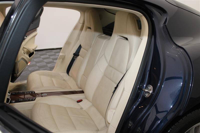 2011 Porsche Panamera