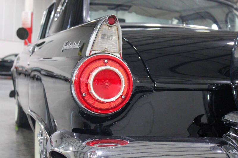 1956 Ford Thunderbird