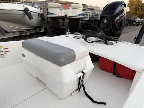 2023 Mako Pro Skiff 15 CC