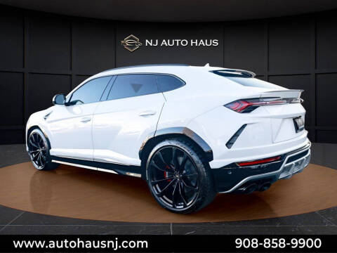 2023 Lamborghini Urus S