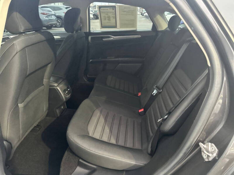 2019 Ford Fusion Hybrid SE