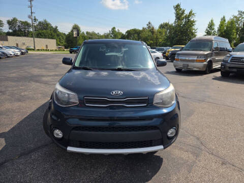 2017 Kia Soul +
