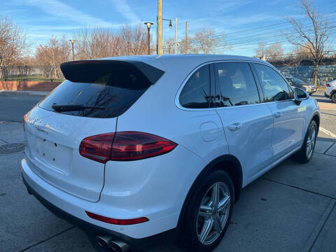 2015 Porsche Cayenne S