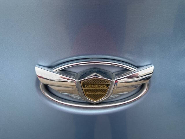 2011 Hyundai Genesis Coupe 2.0T