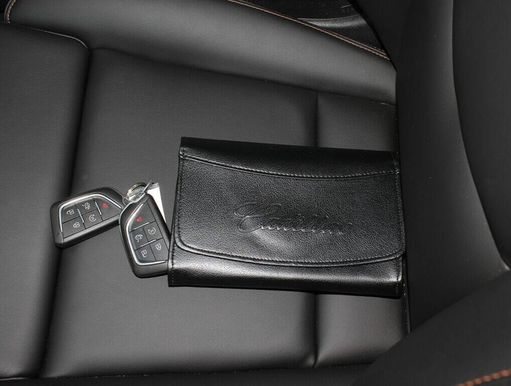 2021 Cadillac CT5 Sedan - $43,995