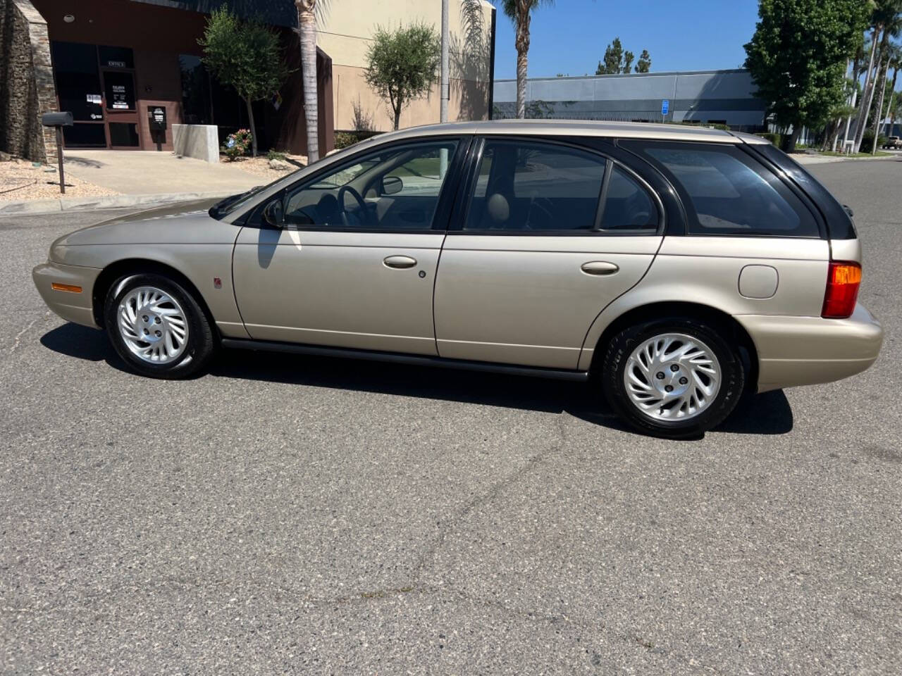 1998 Saturn S-Series for sale at ZRV AUTO INC in Brea, CA