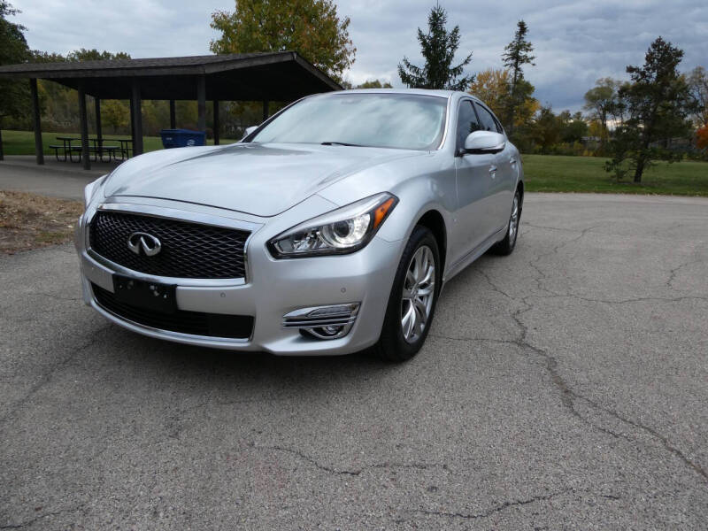 2019 INFINITI Q70 LUXE's photo
