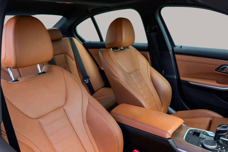 2021 BMW 3 Series 330i