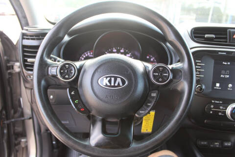2018 Kia Soul +