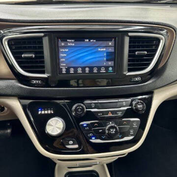 2021 Chrysler Voyager LXi