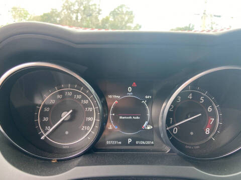 2016 Jaguar F-TYPE R