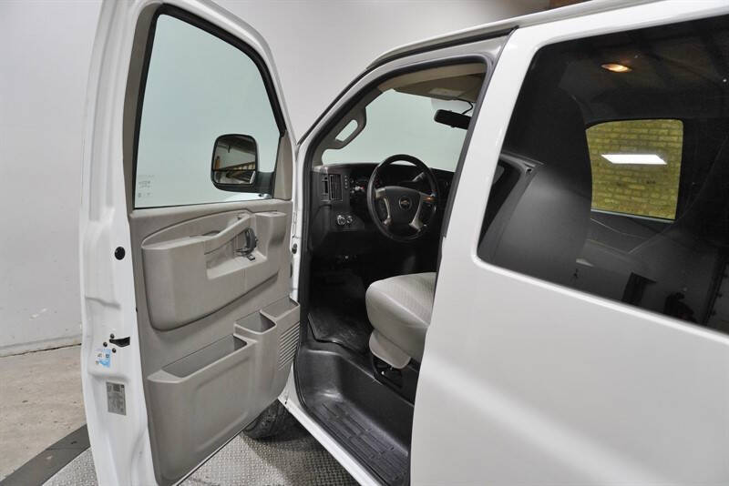 2019 Chevrolet Express LS 3500