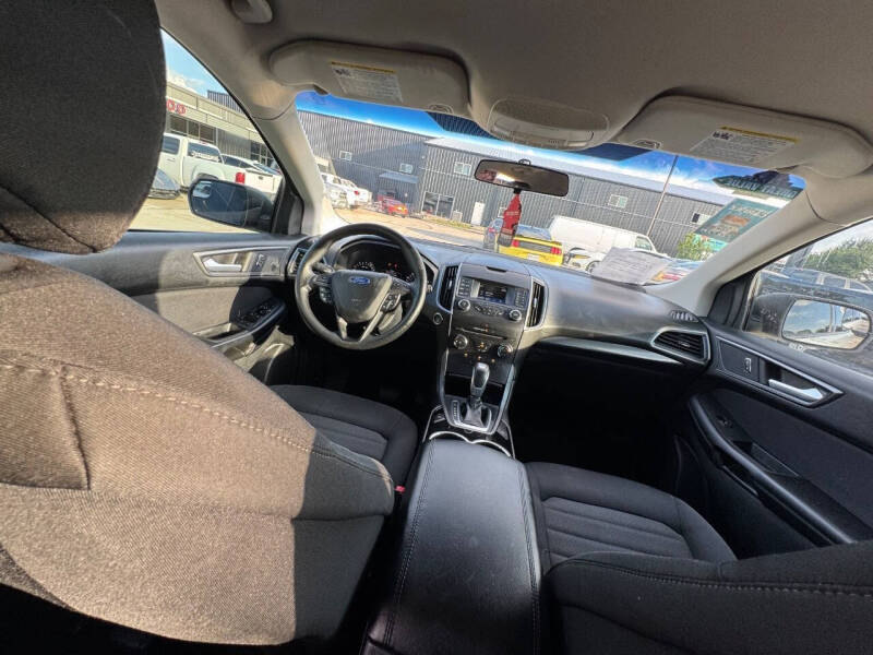 2017 Ford Edge SE