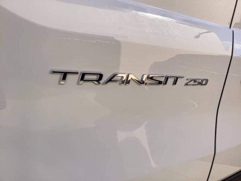 2025 Ford Transit