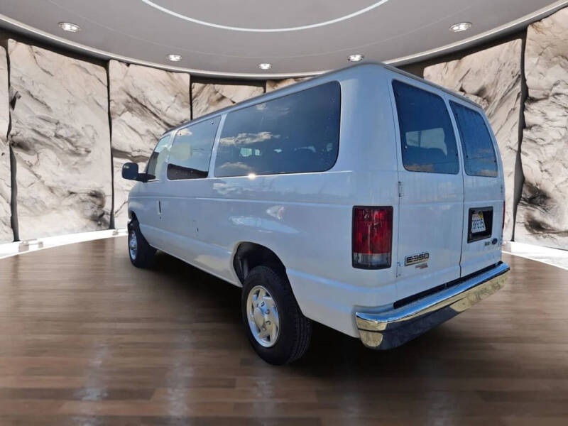 2012 Ford E-Series E-350 SD XLT