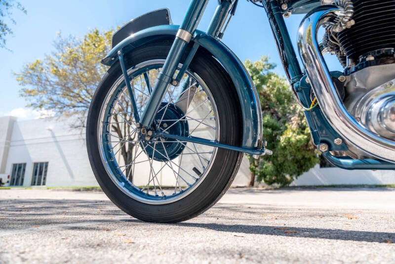1952 Triumph Thunderbird