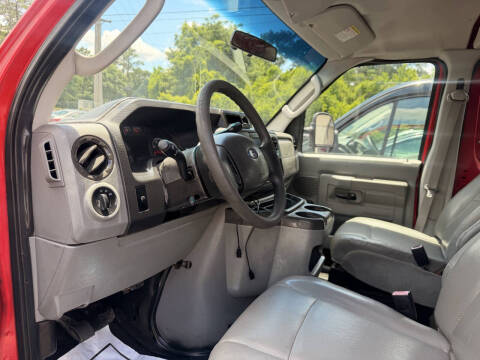 2011 Ford E-Series E-250