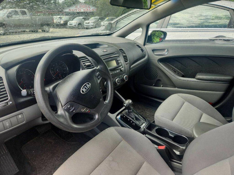 Image 4 of 2017 Kia Forte