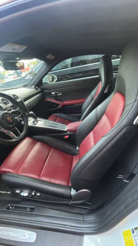 2018 Porsche 718 Cayman S