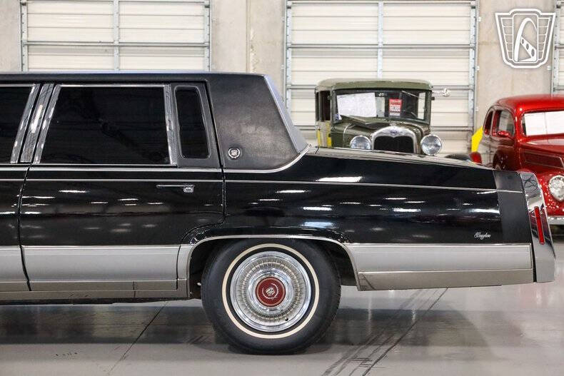 1992 Cadillac Brougham