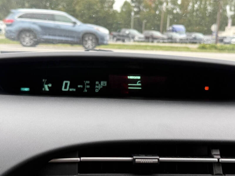 2011 Toyota Prius Three