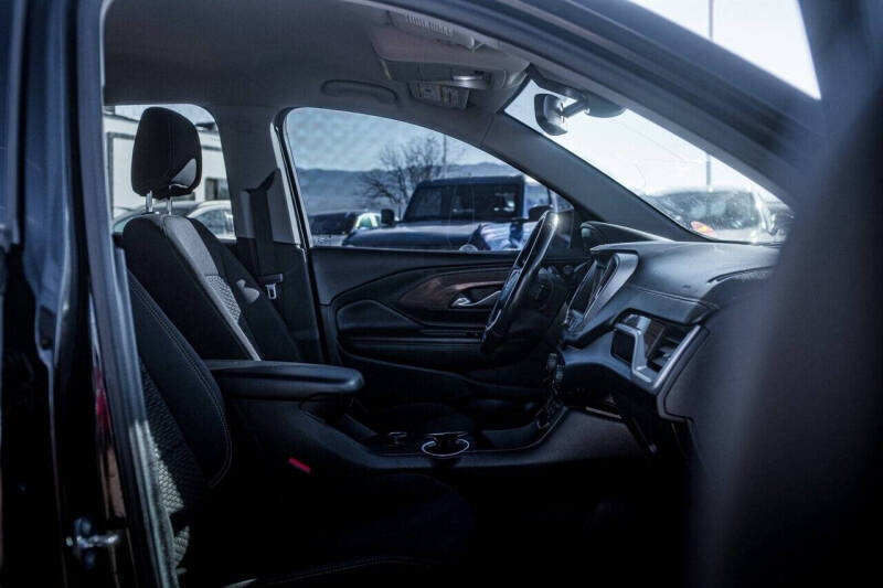 2020 GMC Terrain SLE