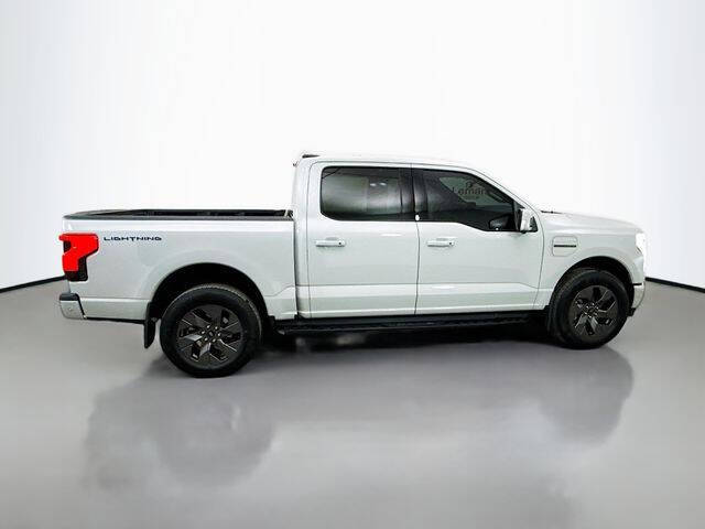 2023 Ford F-150 Lightning Lariat
