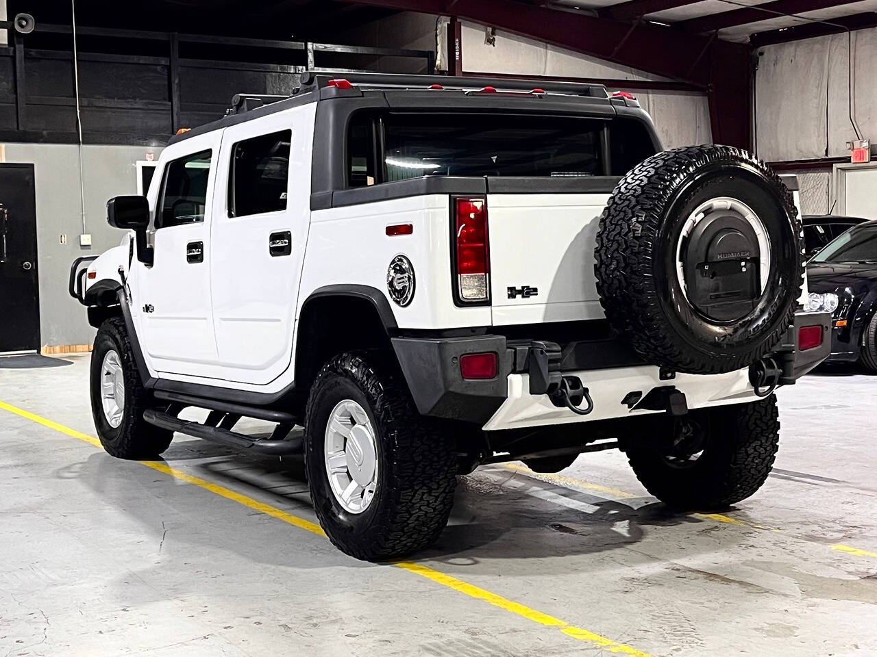 2008 HUMMER H2 SUT for sale at Carnival Car Company in Victoria, TX