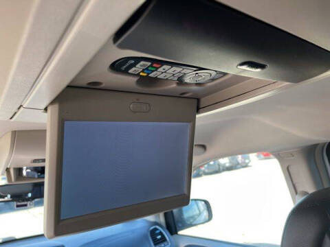 2016 Chrysler Town and Country Touring