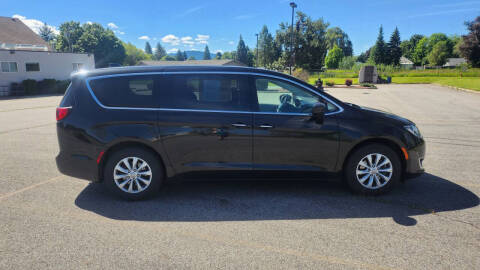 2019 Chrysler Pacifica Touring Plus