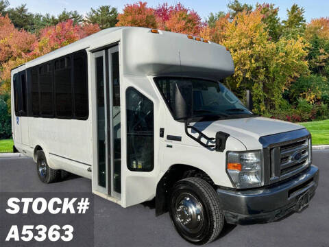 2013 Ford E-350