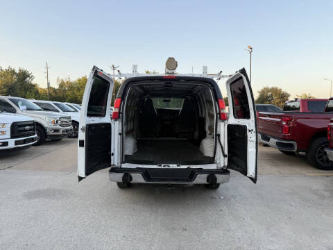 2018 GMC Savana 2500