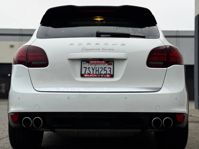 2013 Porsche Cayenne Turbo