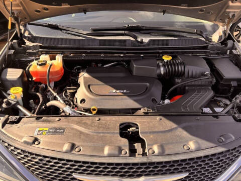 2017 Chrysler Pacifica Touring