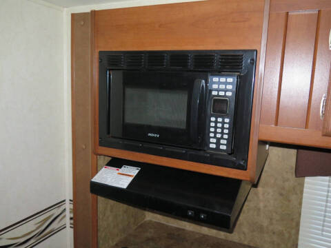 2013 Forest River Coachmen Freedom