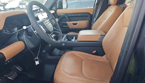 2023 Land Rover Defender 110 V8