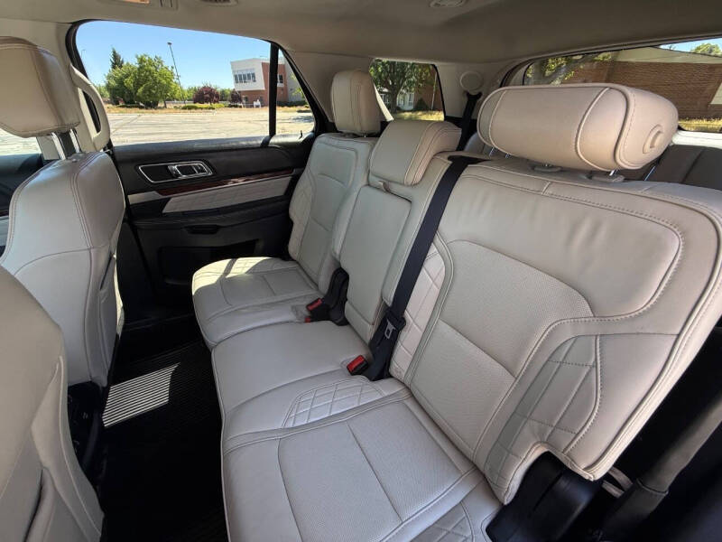 2016 Ford Explorer Platinum
