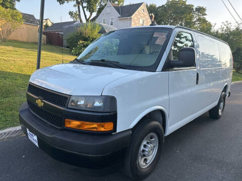 2020 Chevrolet Express 2500