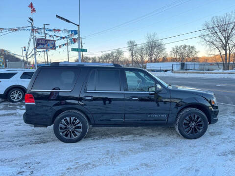 2017 Lincoln Navigator Select