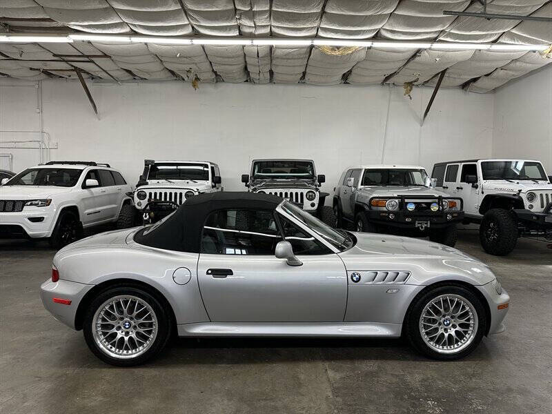 2001 BMW Z3 3.0i