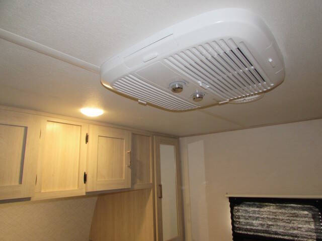 2025 Forest River AVENGER 25