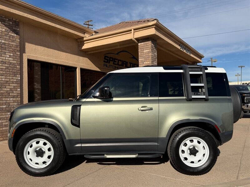 2022 Land Rover Defender 90 Standard