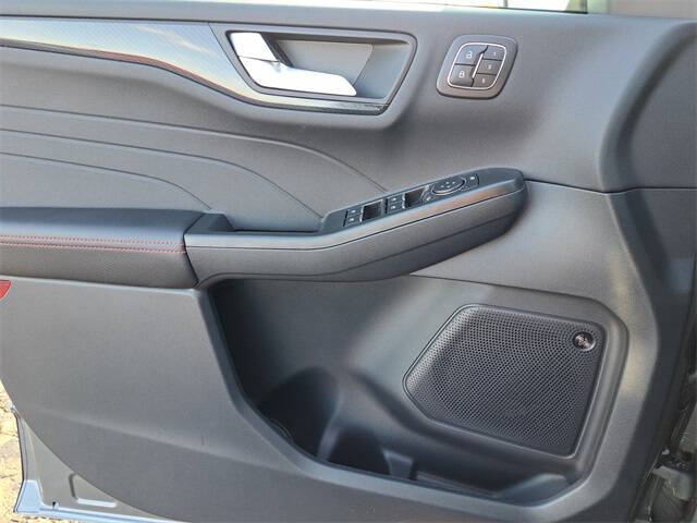 2026 Ford Escape Hybrid ST-Line Select