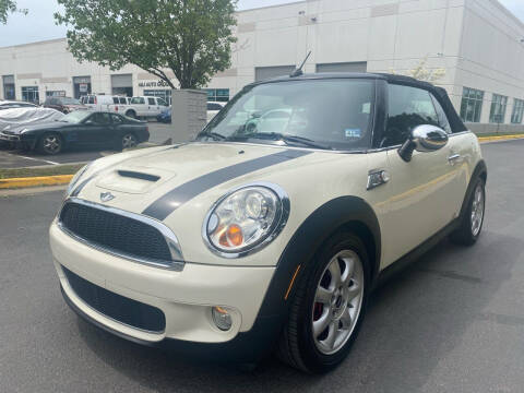 2010 MINI Cooper for sale at Super Bee Auto in Chantilly VA