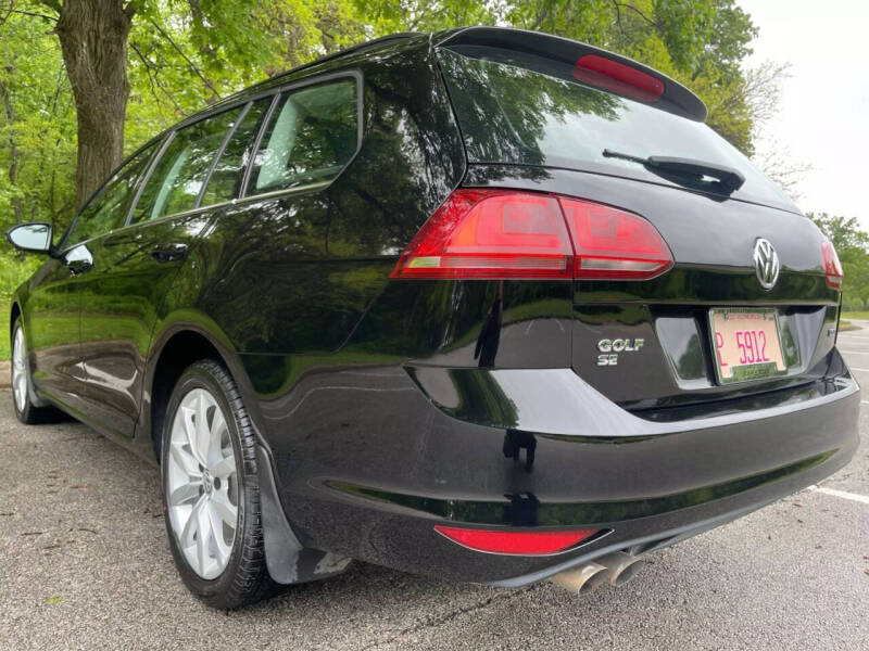 2017 Volkswagen Golf SportWagen