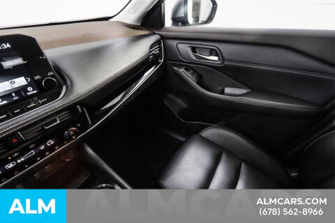 2022 Nissan Rogue SL