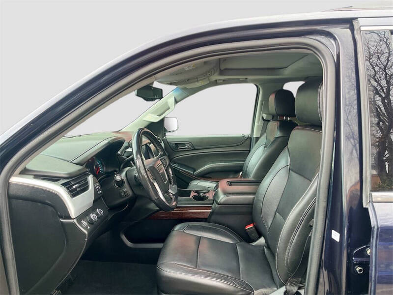 2020 GMC Yukon XL SLT