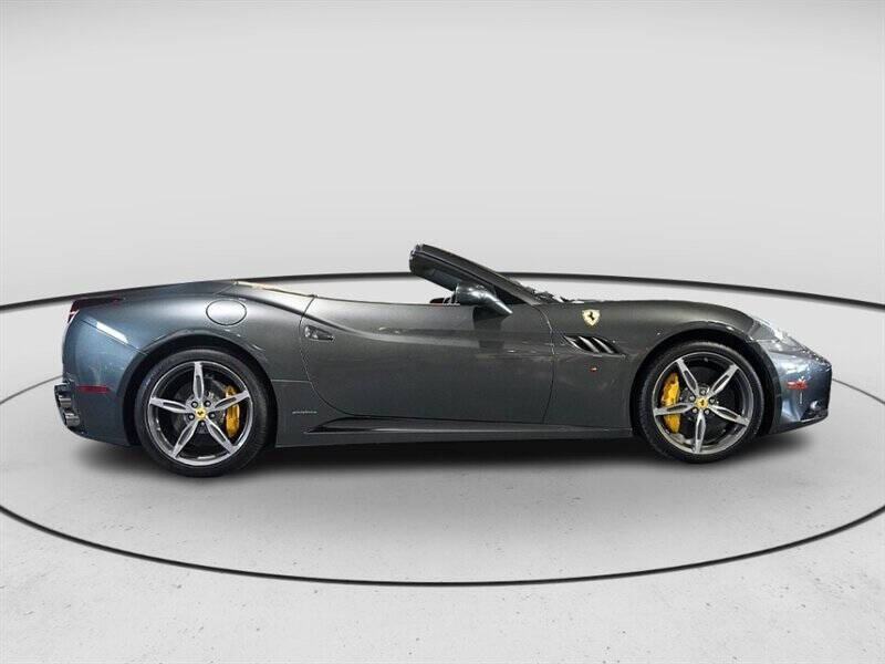 2013 Ferrari California 6